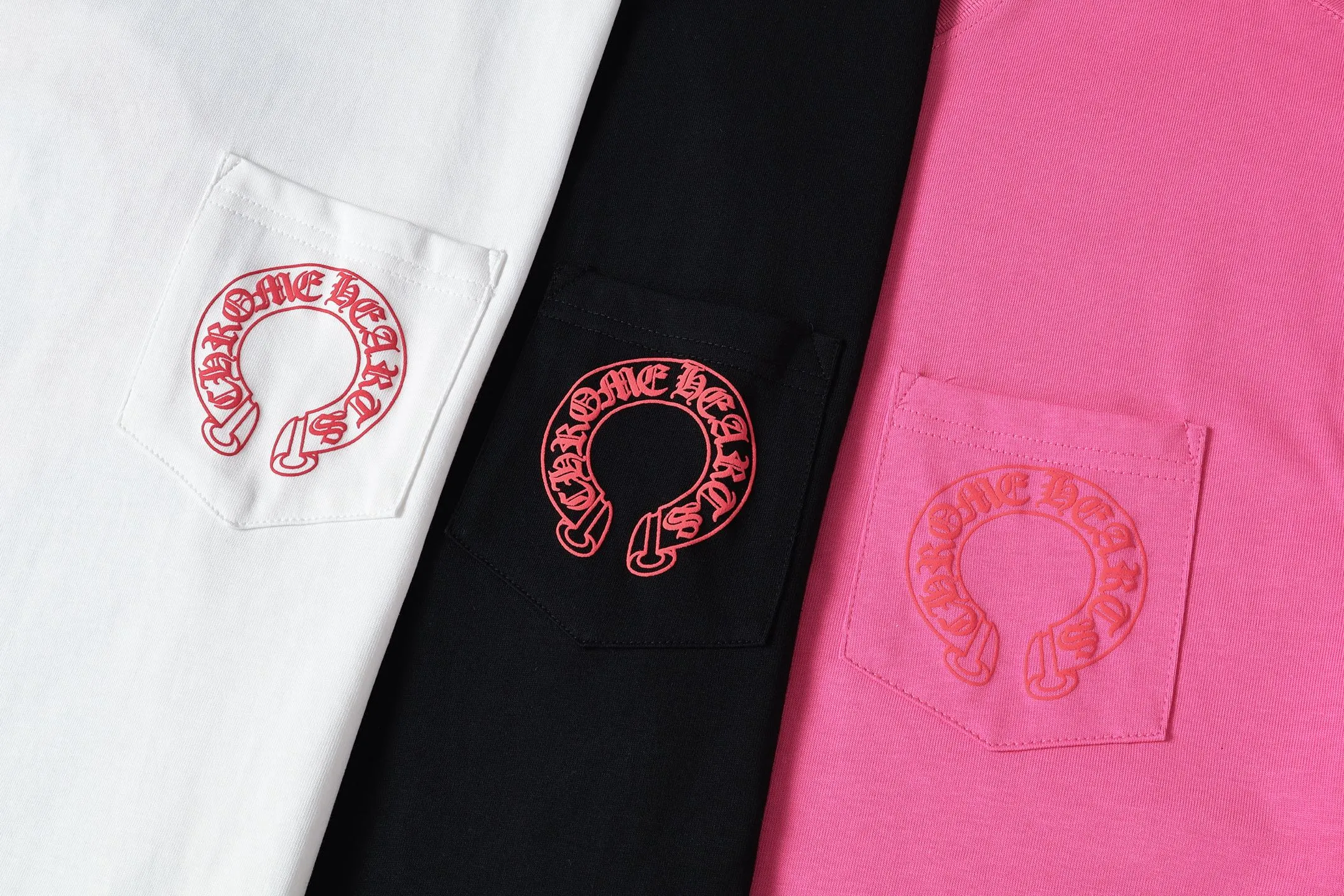 P150 Cross-border model, please do not place an order if you are pursuing quality -Chrome Hearts/Chrome Heart Cross Sanskrit foam printed short-sleeved T-shirt -High weight, high density and high quality. The wool is soft, delicate and skin-friendly. It feels soft and silky. It has excellent warmth and skin-friendly properties.